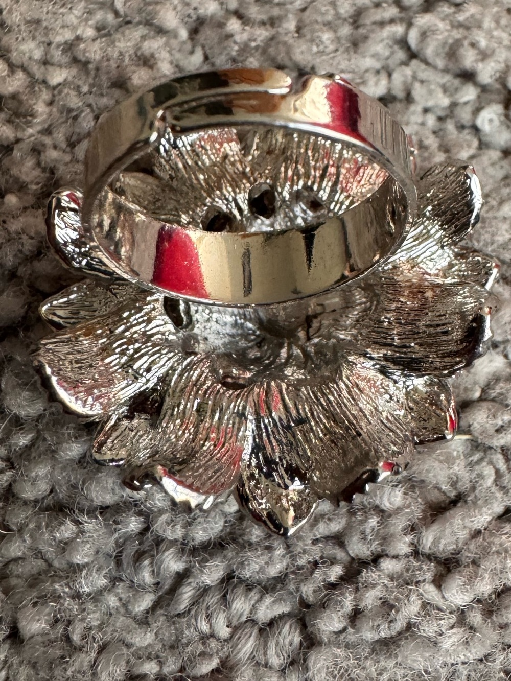 Silver Floral Cluster Cocktail Ring - Silver - Picture 3 of 3